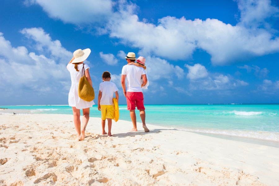 Top Activities and Attractions for All Ages in the Bahamas